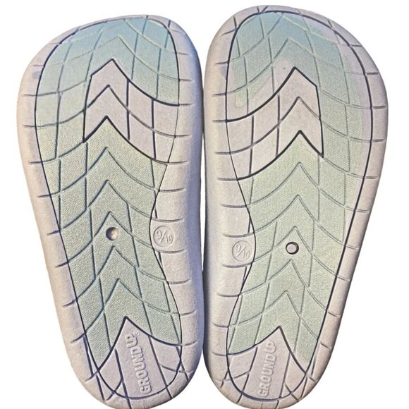 NWT Bluey Little Girls Water Shoes Size 9/1 and 11/12 available - Picture 5 of 6